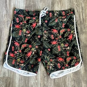 Star Wars Swimsuit Board Shorts Size Large Tropical Yoda Zip Pocket